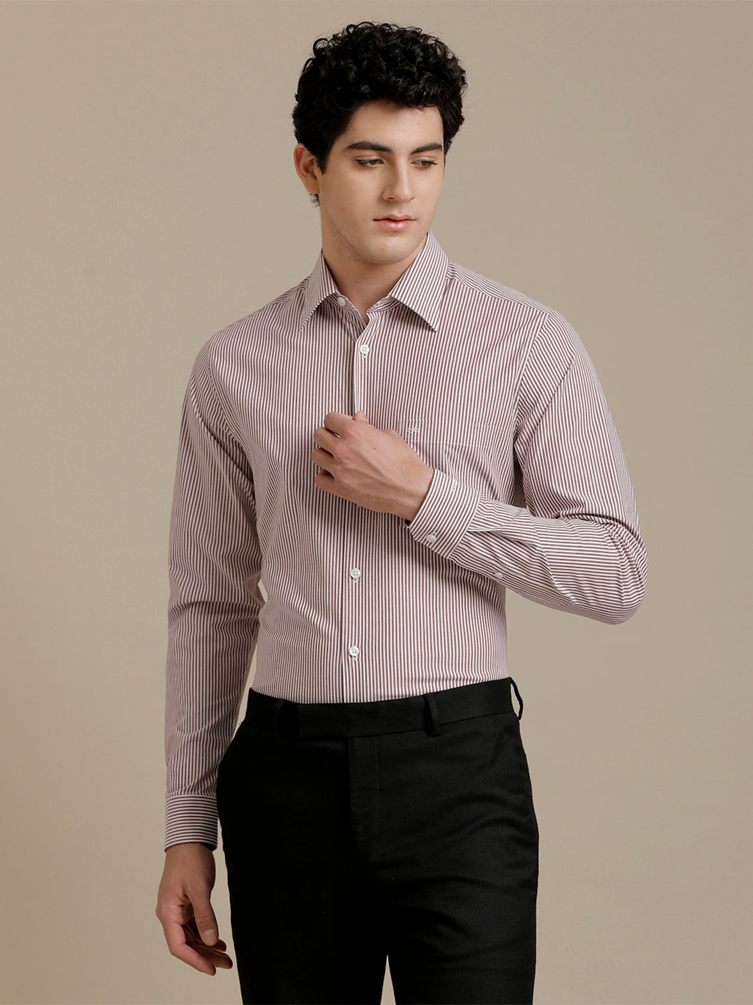 Aldeno Mens Slim Fit Maroon/White Stripe Formal Cotton Blend Stretch Shirt (RENZO)