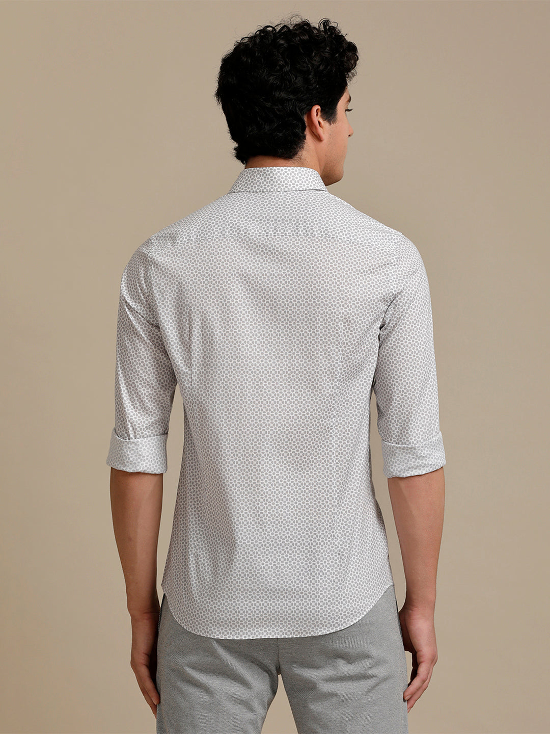 Aldeno Mens Slim Fit Floral Aop Grey/White Casual Cotton Shirt (GAYEL)