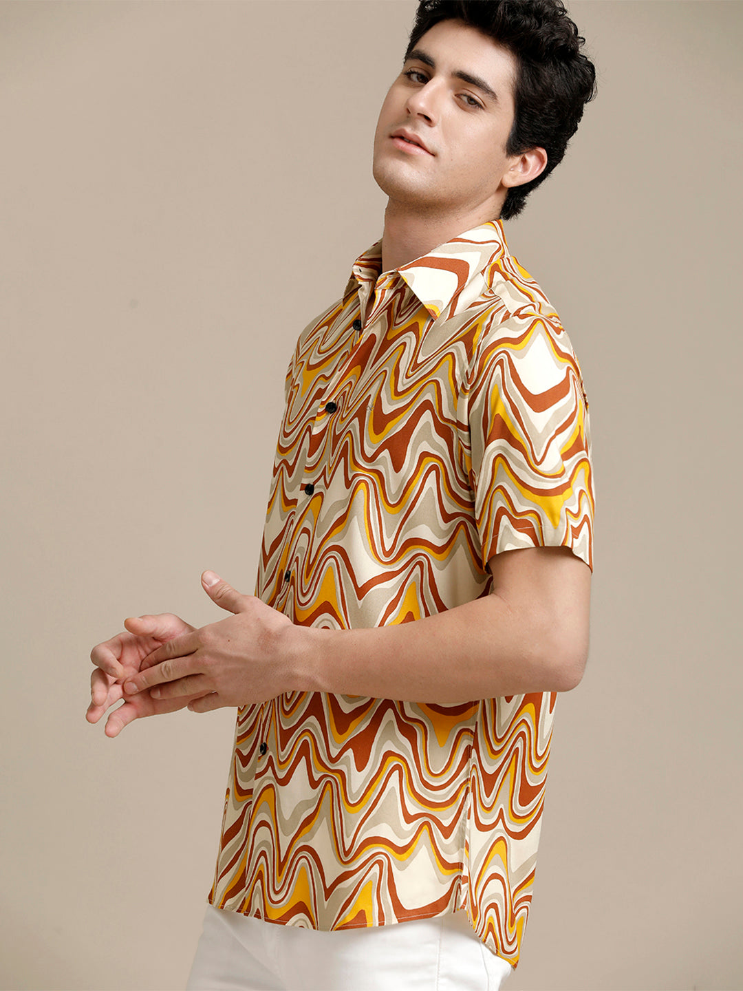 Aldeno Mens Regular Fit Abstract Beige/Rust/Yellow Casual Rayon Shirt (PIMUL)