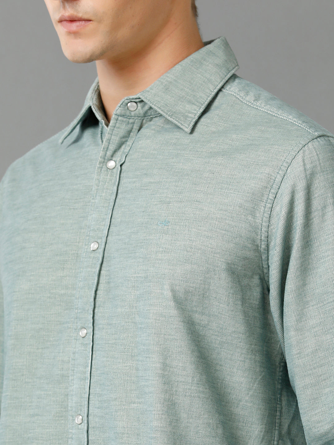 Aldeno Men's Regular Fit Solid Plain Green Casual Cotton Corduroy Shirt (GIGI))