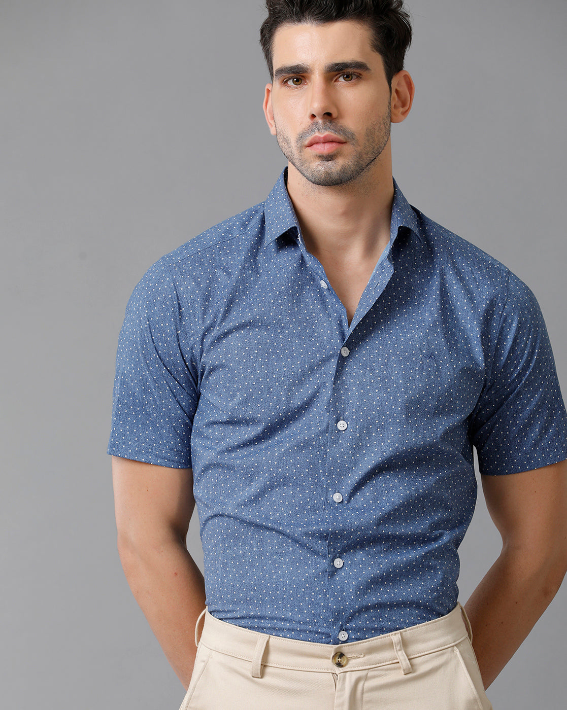 Aldeno Mens Regular Fit Polka Dots White Casual Cotton Shirt (CLAV)