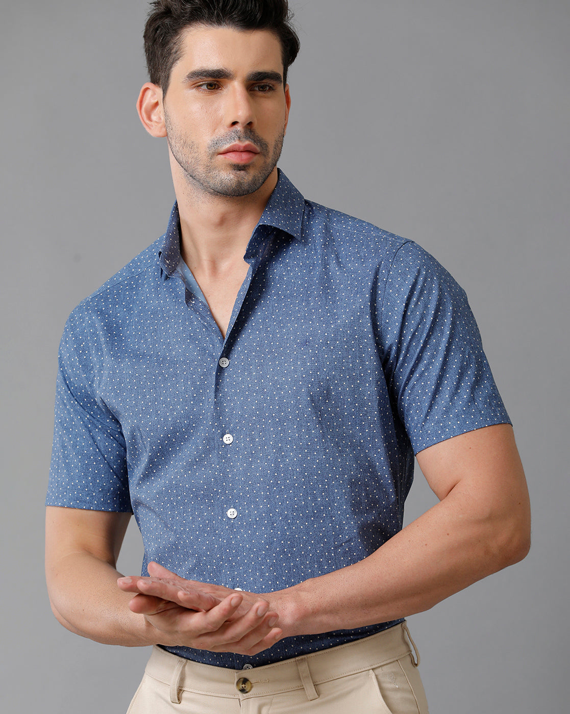 Aldeno Mens Regular Fit Polka Dots White Casual Cotton Shirt (CLAV)