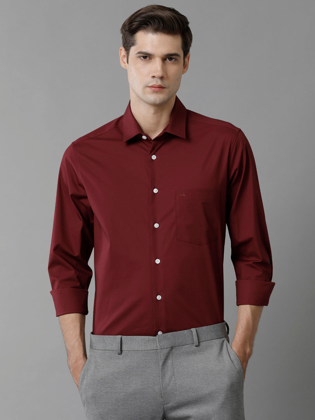 Aldeno Mens Slim Fit Solid Maroon Formal Cotton Stretch Shirt (CIAN)