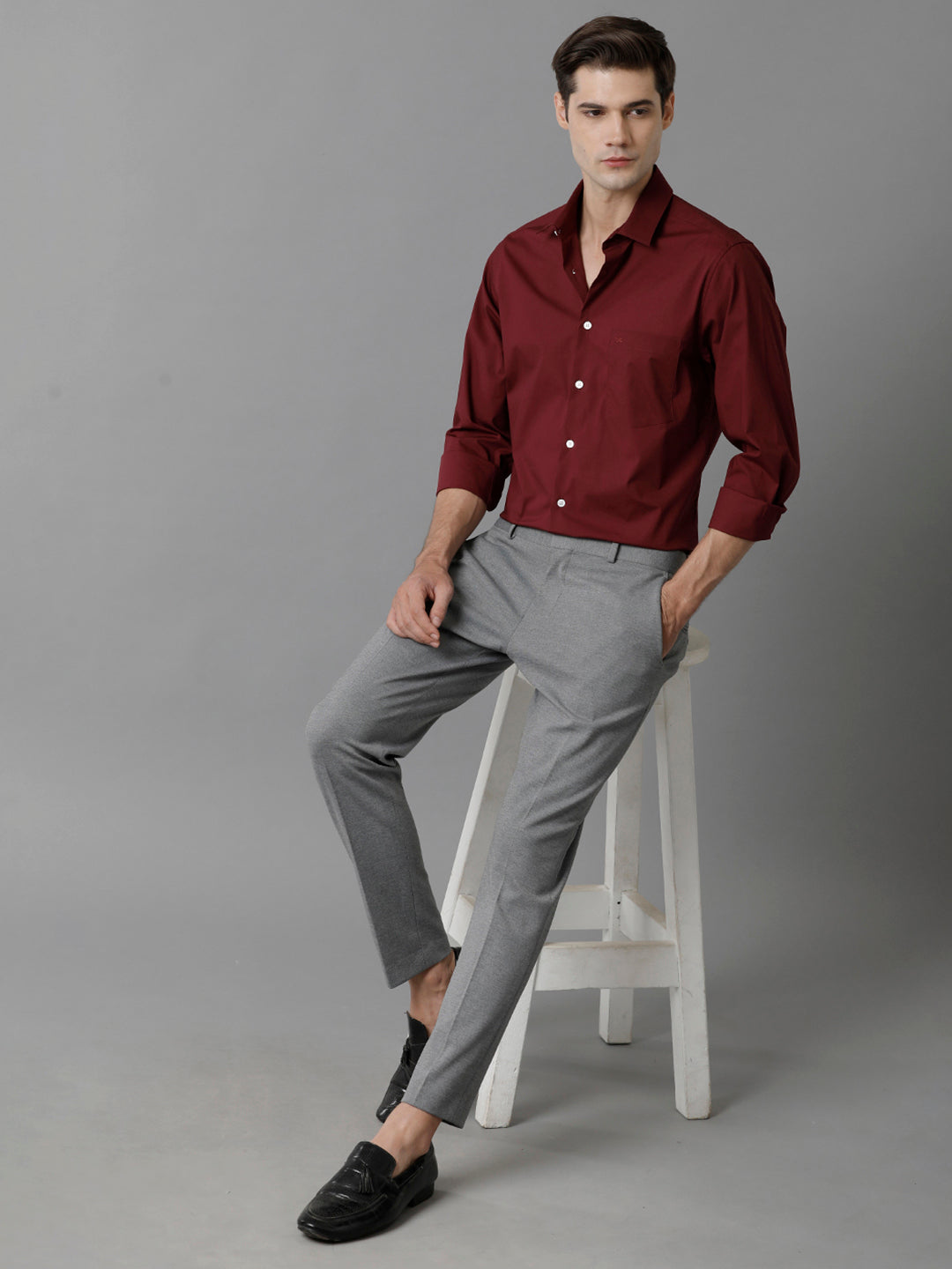 Aldeno Mens Slim Fit Solid Maroon Formal Cotton Stretch Shirt (CIAN)