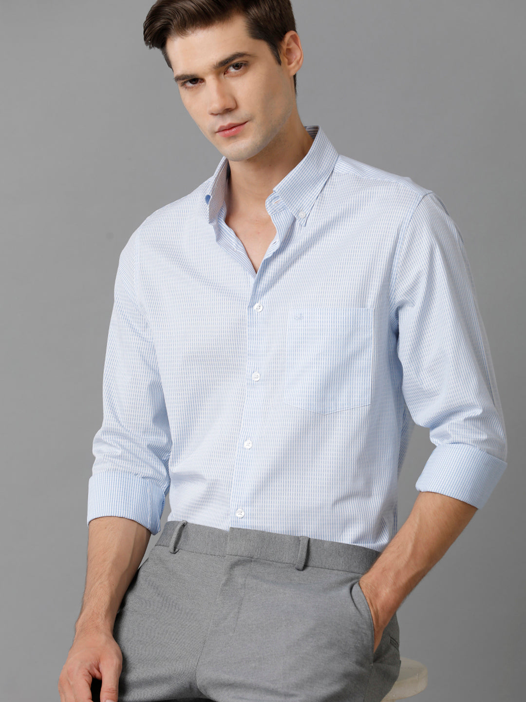Aldeno Mens Slim Fit Vertical Stripes Blue Formal Cotton Shirt (CHEVY)