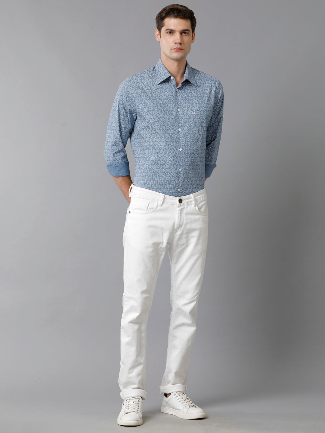 Aldeno Mens Slim Fit Steel Blue/White Abstract AOP Casual Cotton Blend Stretch Shirt (ROMEO))