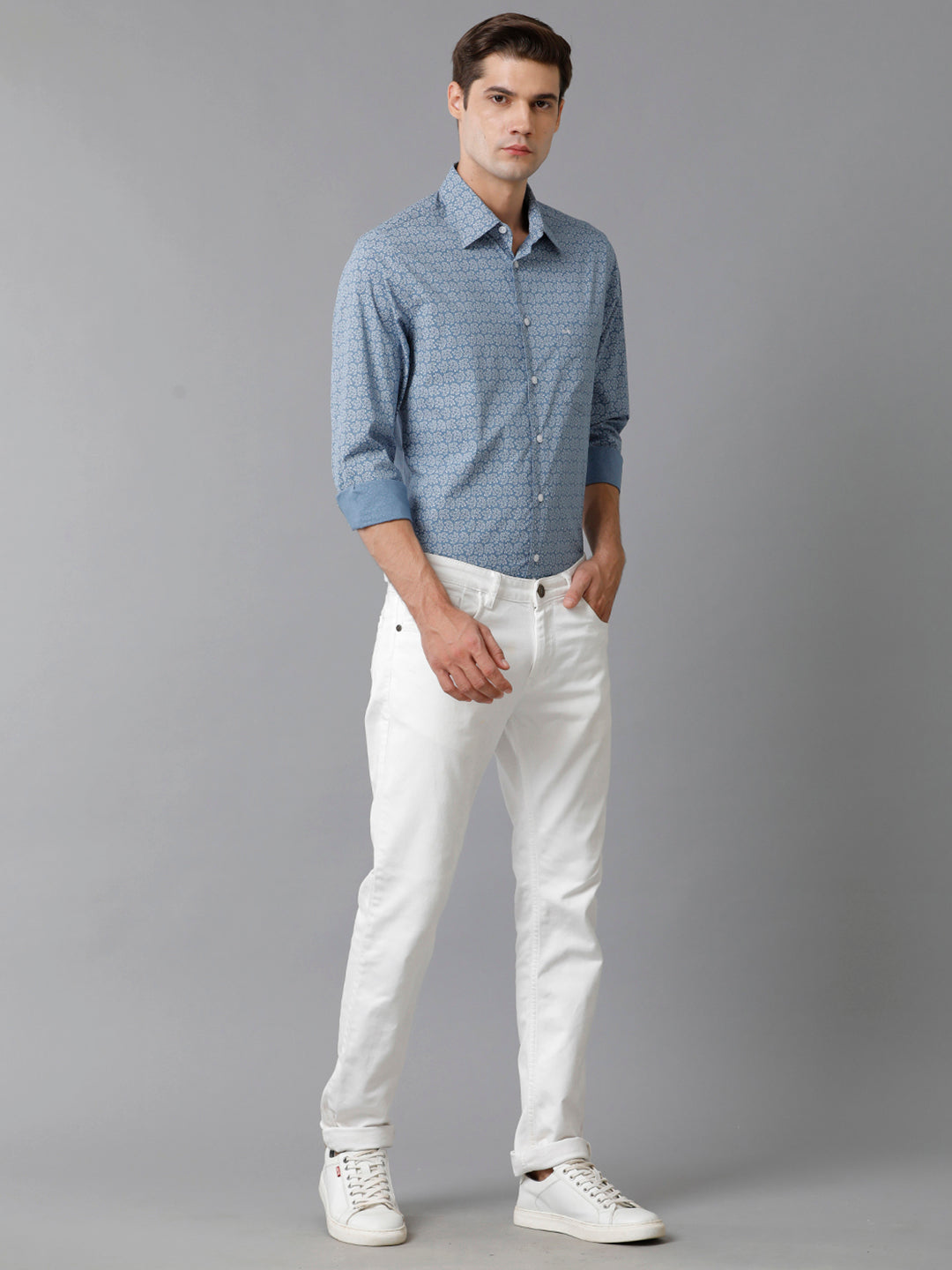 Aldeno Mens Slim Fit Steel Blue/White Abstract AOP Casual Cotton Blend Stretch Shirt (ROMEO))