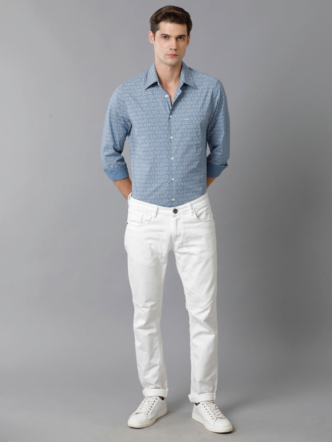 Aldeno Mens Slim Fit Steel Blue/White Abstract AOP Casual Cotton Blend Stretch Shirt (ROMEO))