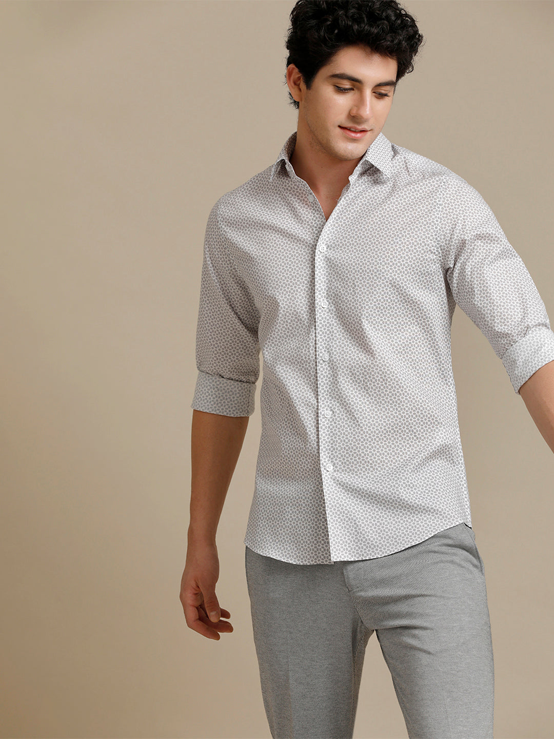 Aldeno Mens Slim Fit Floral Aop Grey/White Casual Cotton Shirt (GAYEL)