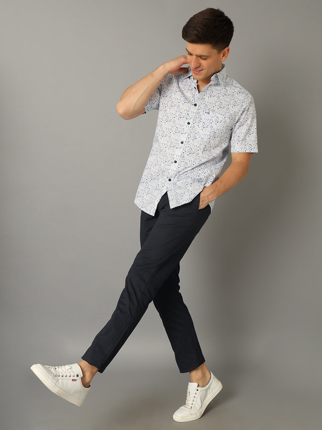 Aldeno Men Printed Casual Blue Shirt