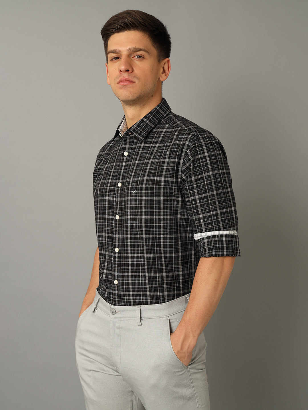 Aldeno Men Checkered Casual Black & White Shirt