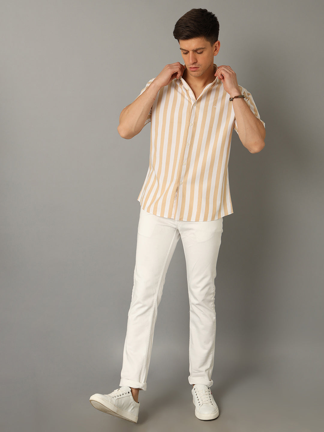 Aldeno Men Striped Casual Beige Shirt