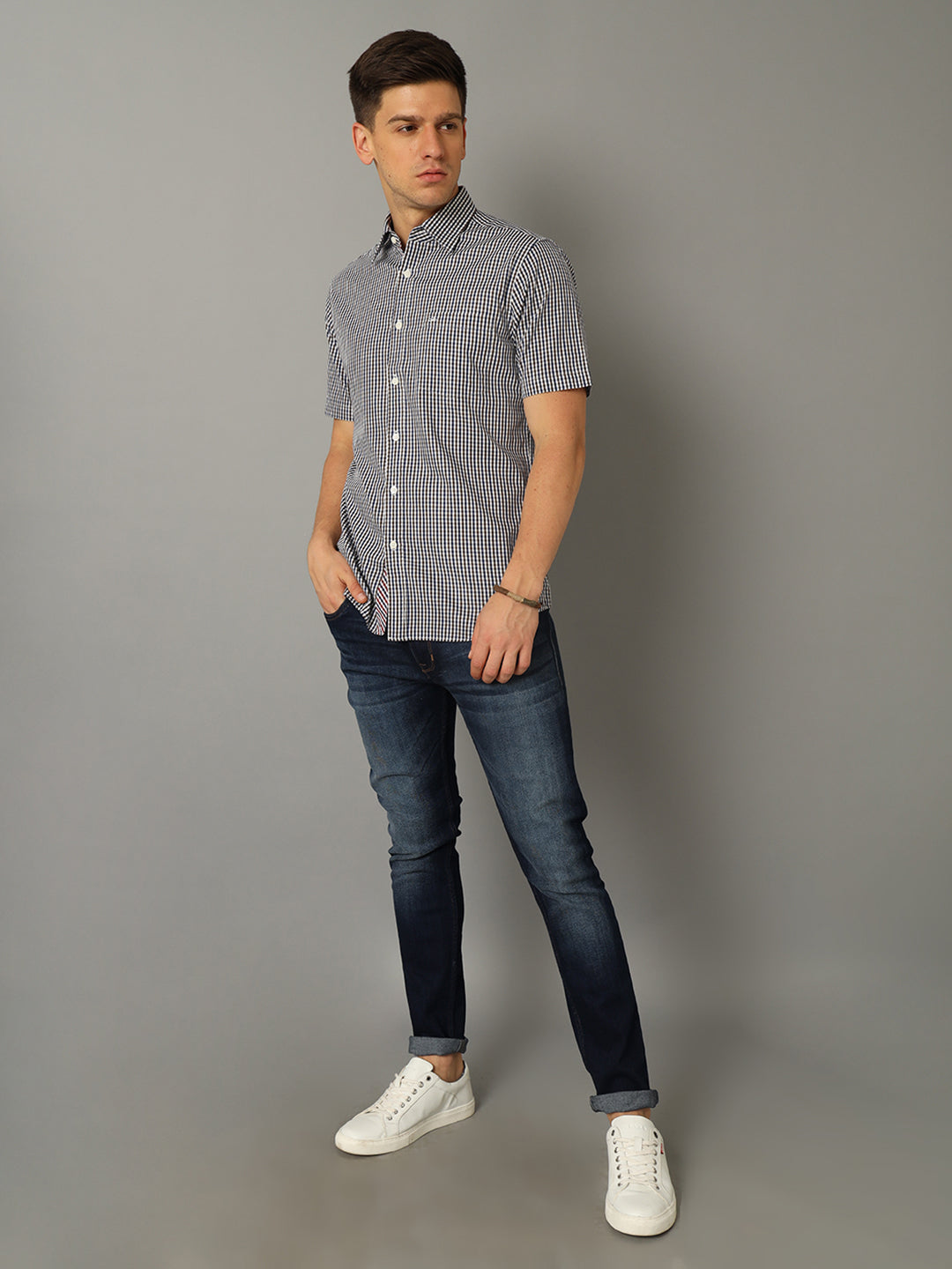 Aldeno Men Checkered Casual Multicolor Shirt
