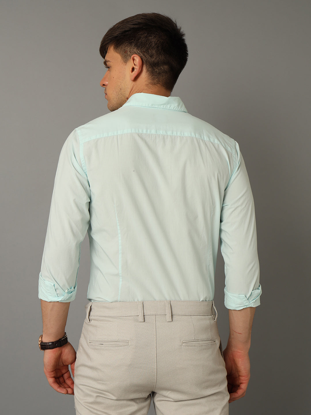 Aldeno Men Solid Formal Light Green Shirt