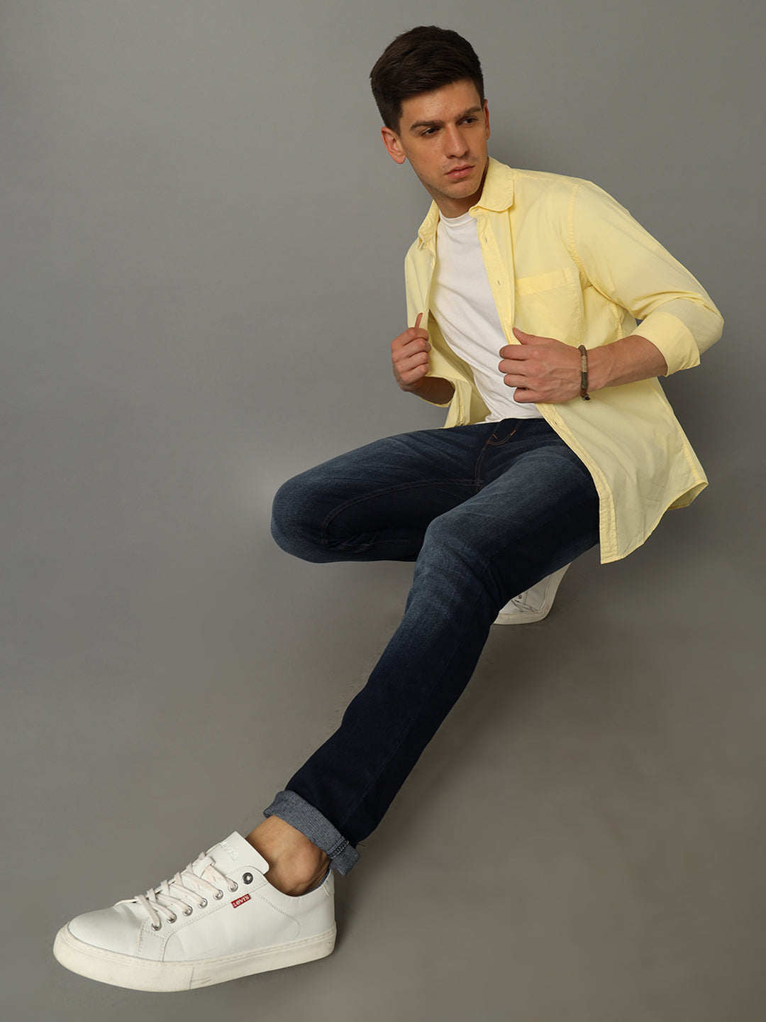 Aldeno Men Solid Casual Yellow Shirt