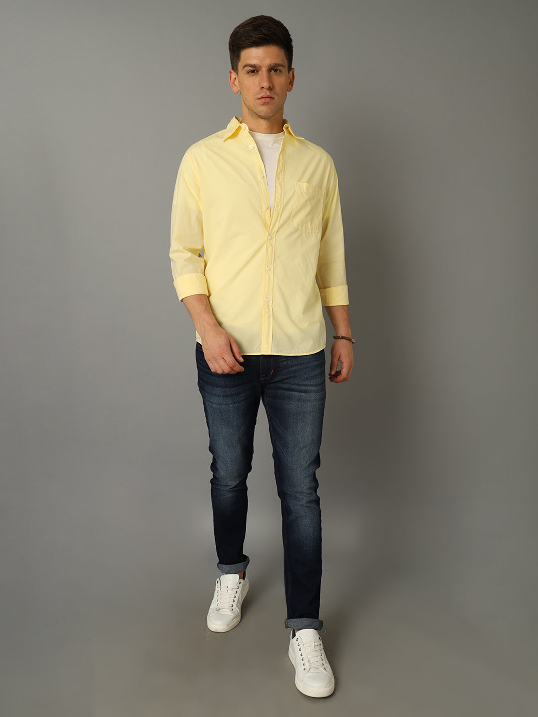 Aldeno Men Solid Casual Yellow Shirt