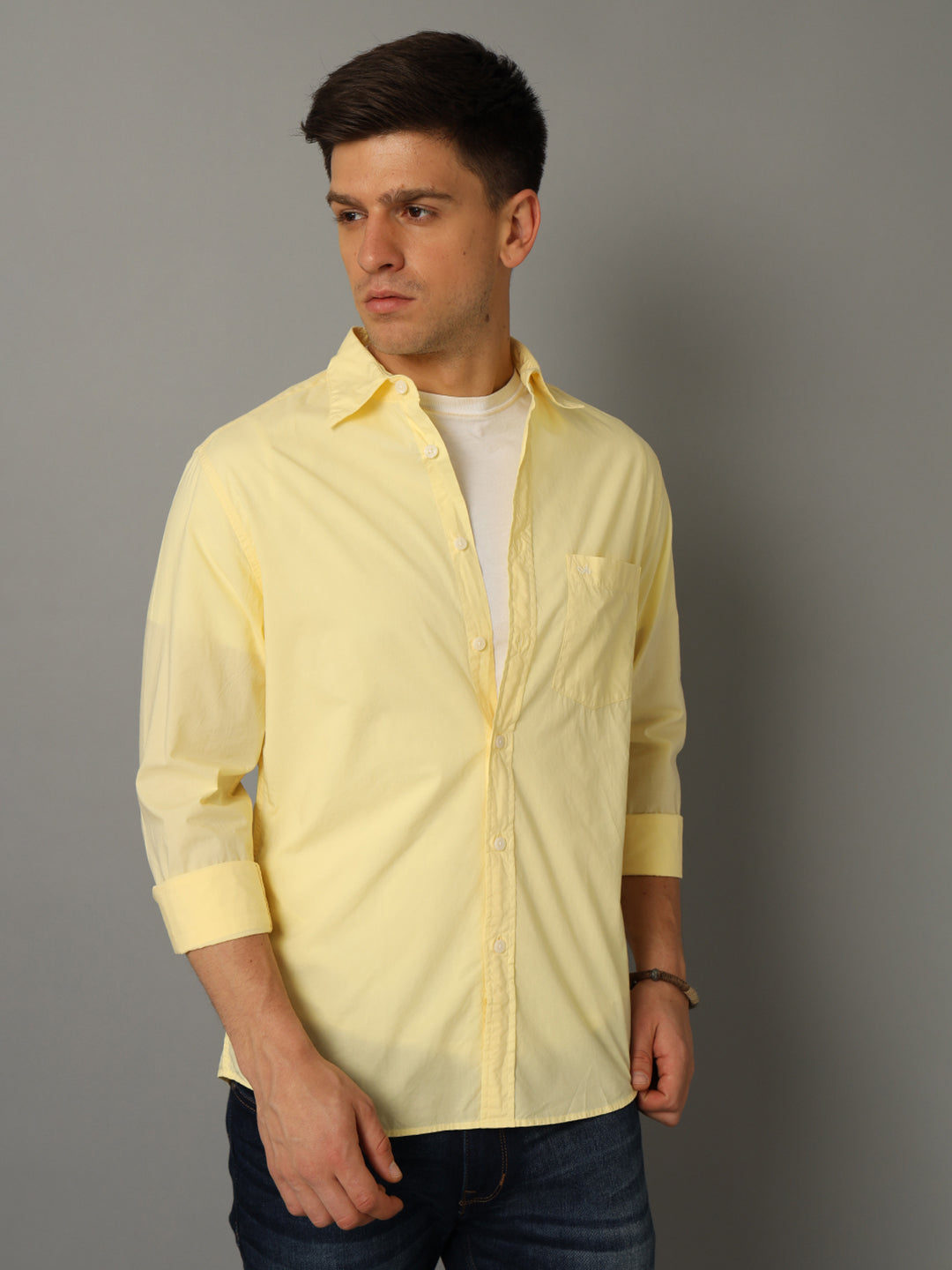Aldeno Men Solid Casual Yellow Shirt
