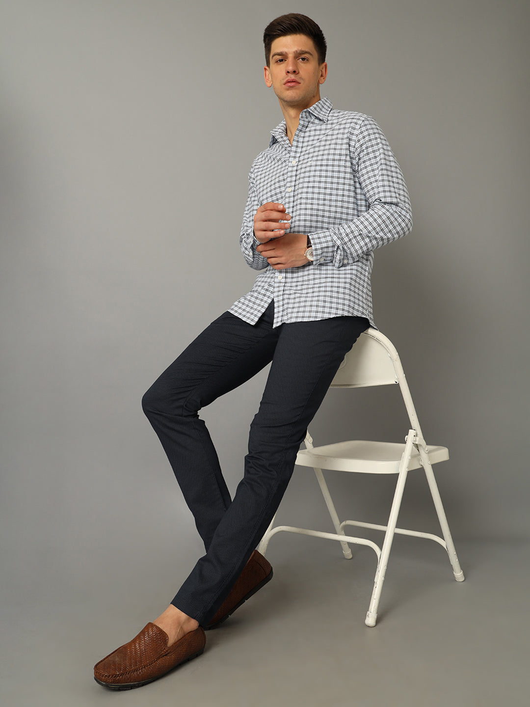 Aldeno Men Checkered Blue Casual Shirt