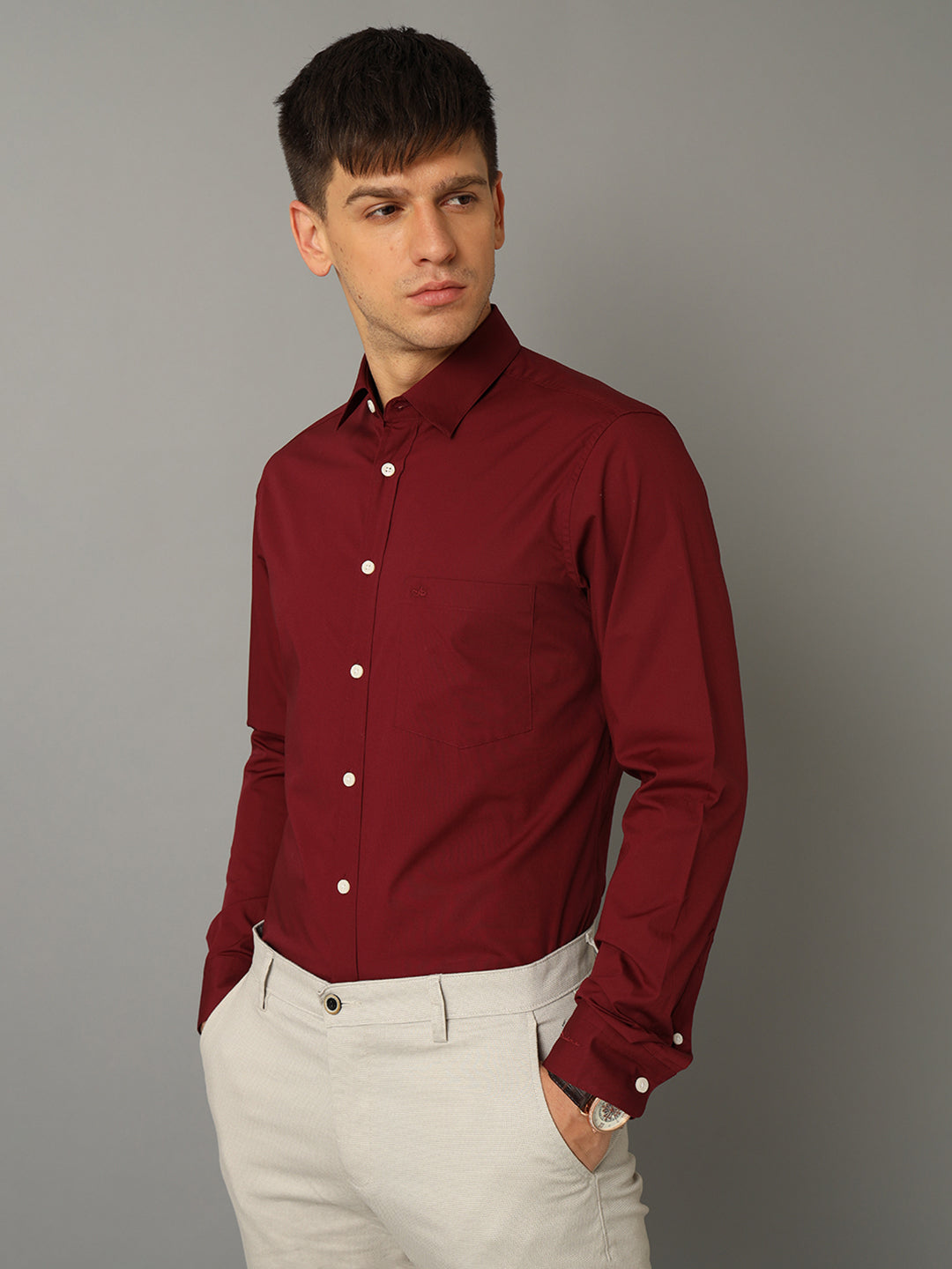 Aldeno Men Solid Formal Maroon Shirt