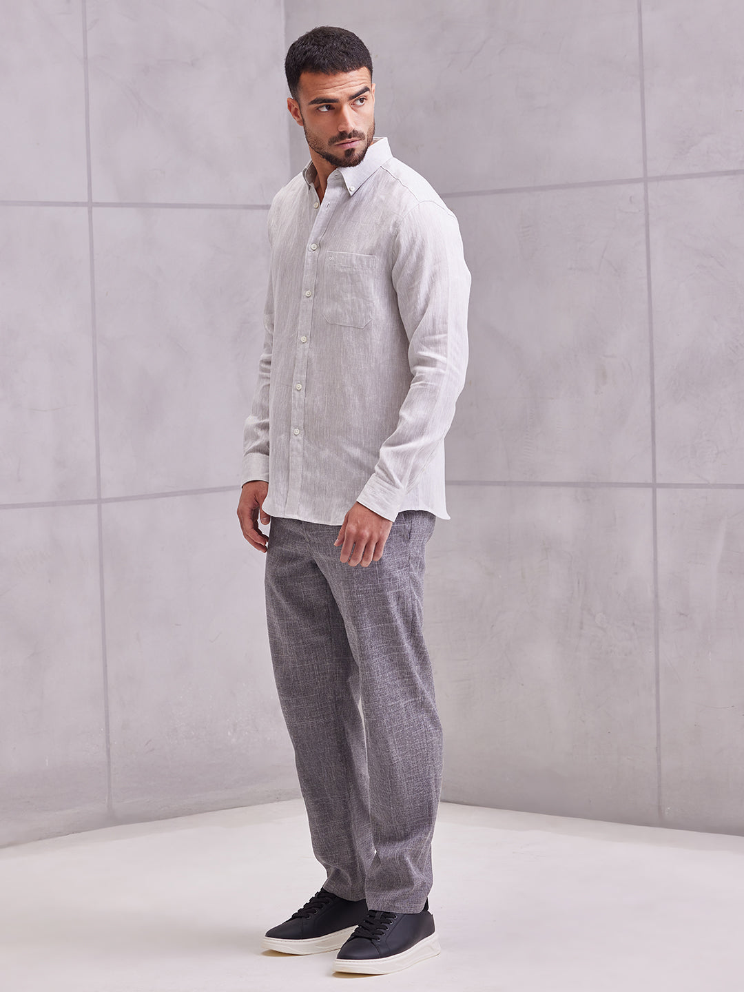 Aldeno Men Regular Fit Solid Light grey Linen Shirt (MAYO)
