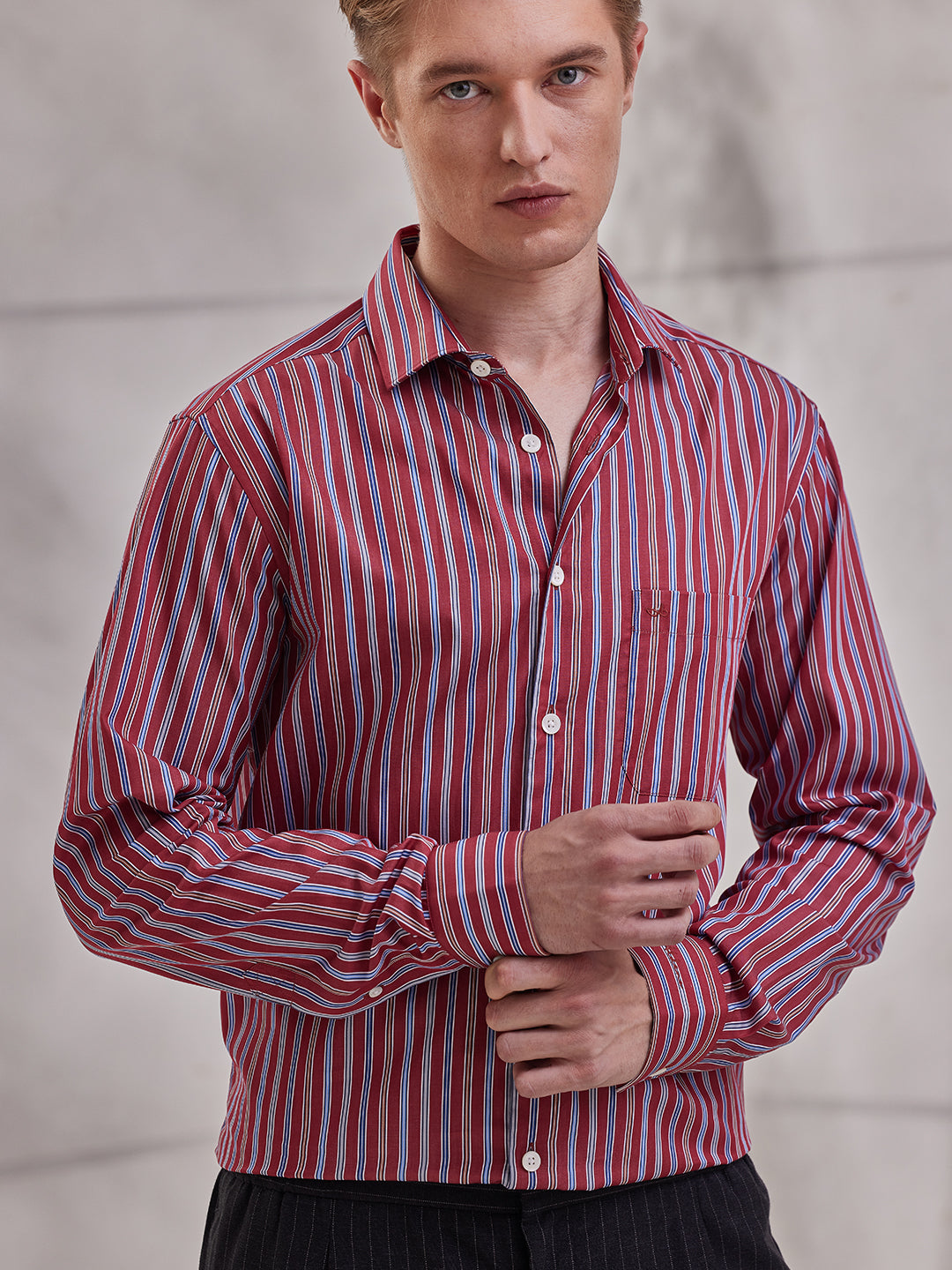 Aldeno Men Regular Fit Stripes Red Cotton Shirt (MOVI)