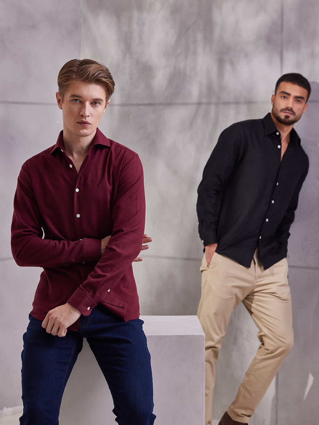 Aldeno Men Slim Fit Solid Maroon Cotton Shirt (MOON)
