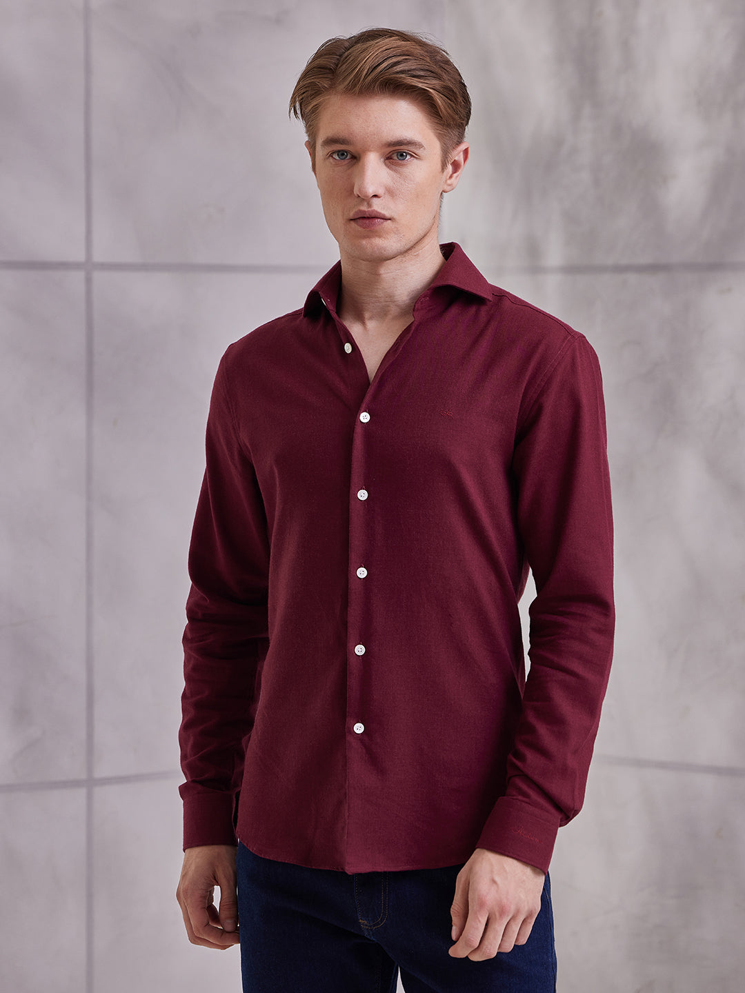 Aldeno Men Slim Fit Solid Maroon Cotton Shirt (MOON)