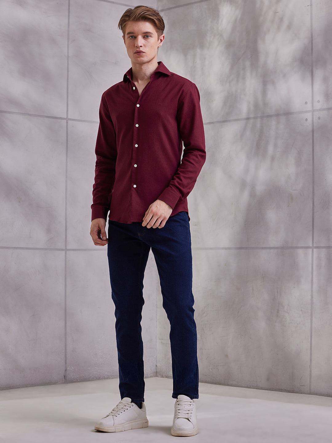 Aldeno Men Slim Fit Solid Maroon Cotton Shirt (MOON)