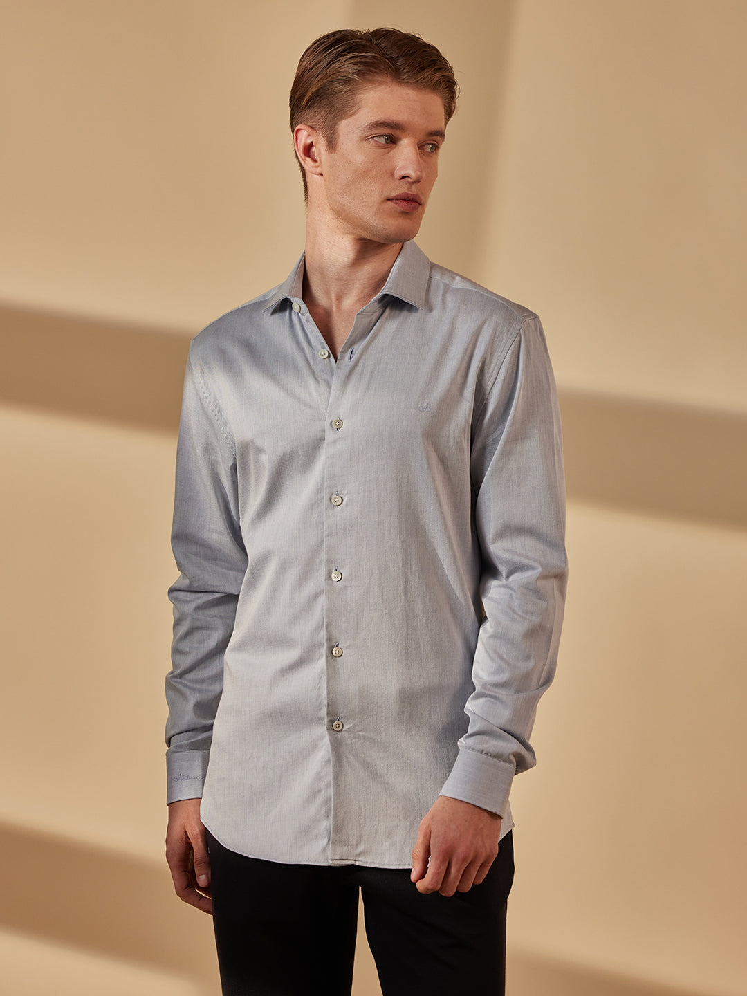 Aldeno Men Slim Fit Solid Light Grey Cotton Shirt (MEDN)