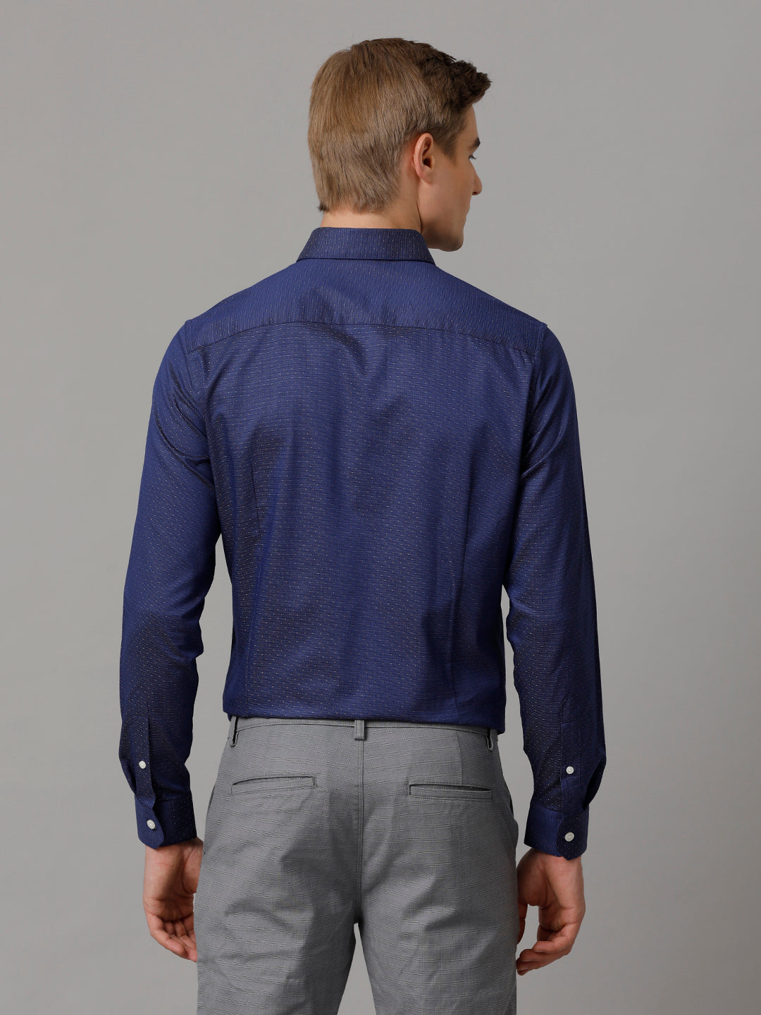 Aldeno Men Solid Formal Navy Blue Shirt (CADER)