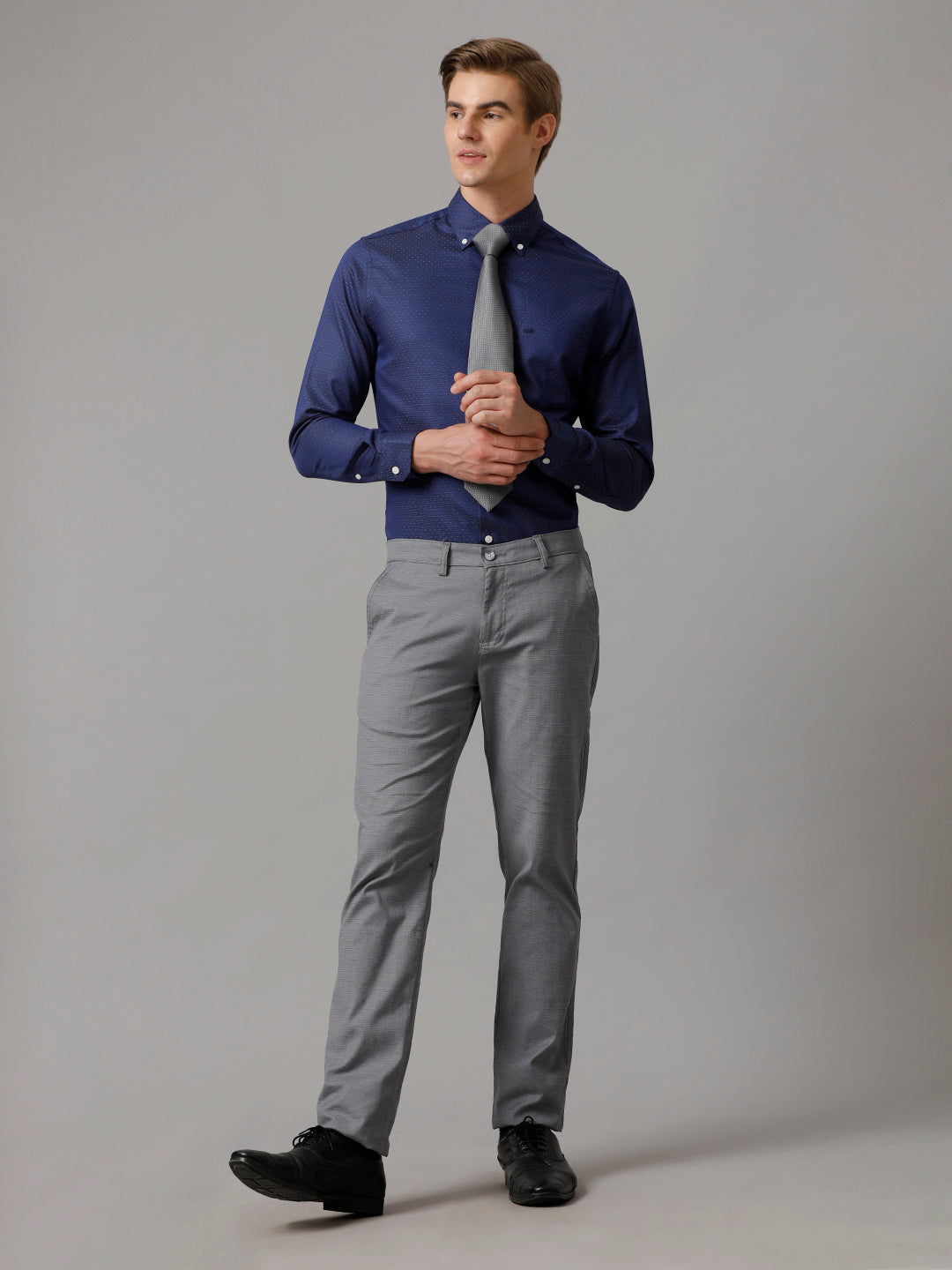 Aldeno Men Solid Formal Navy Blue Shirt (CADER)
