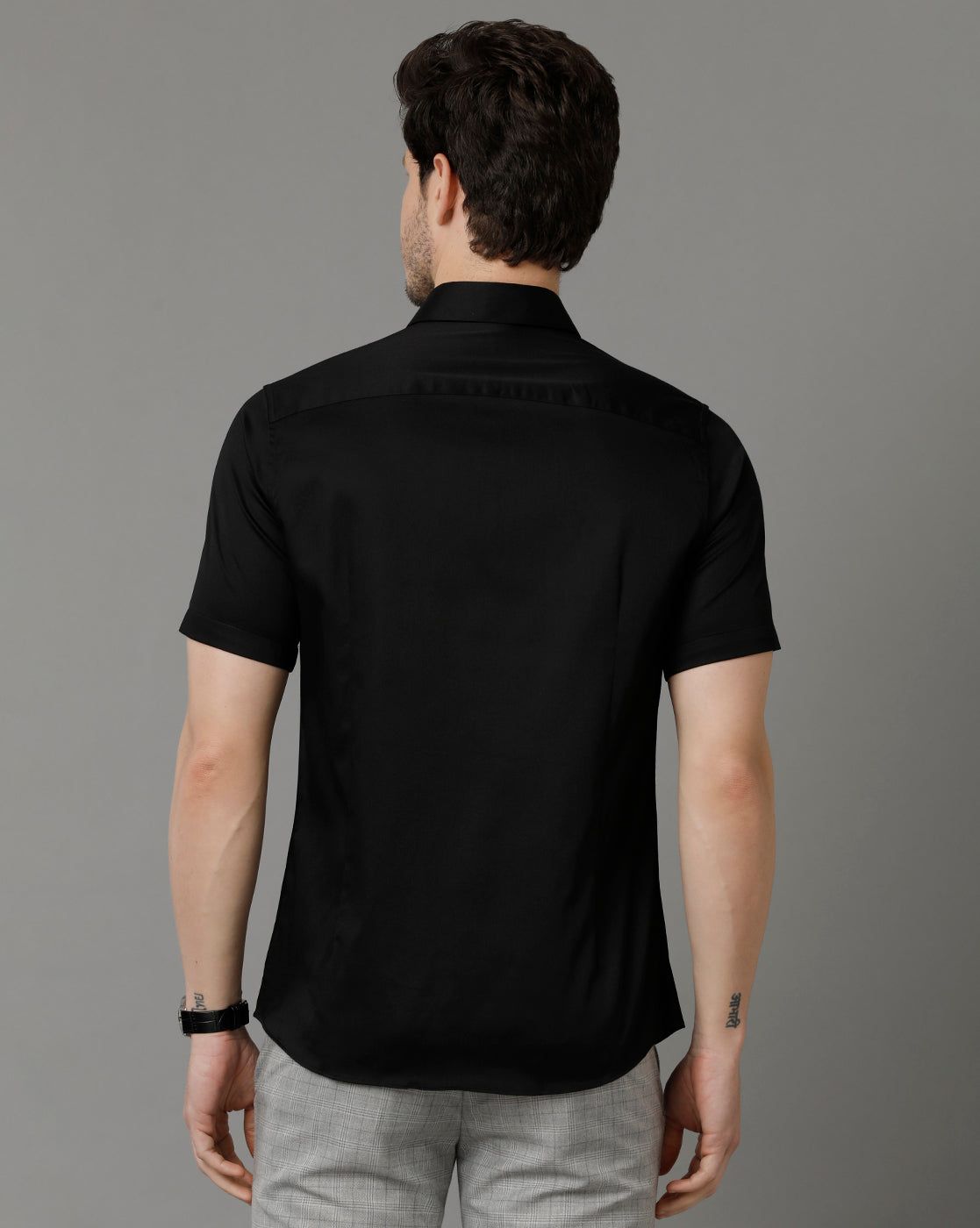 Aldeno Men Solid Formal Black Shirt (SABOK)