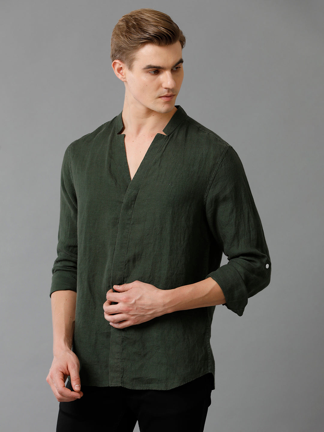 Aldeno Mens Regular Fit Solid Green Casual Linen Shirt (LAZLO)