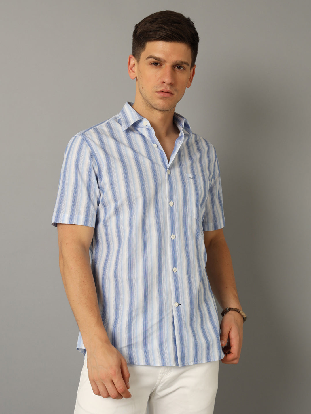 Aldeno Men Striped Casual Blue & White Shirt