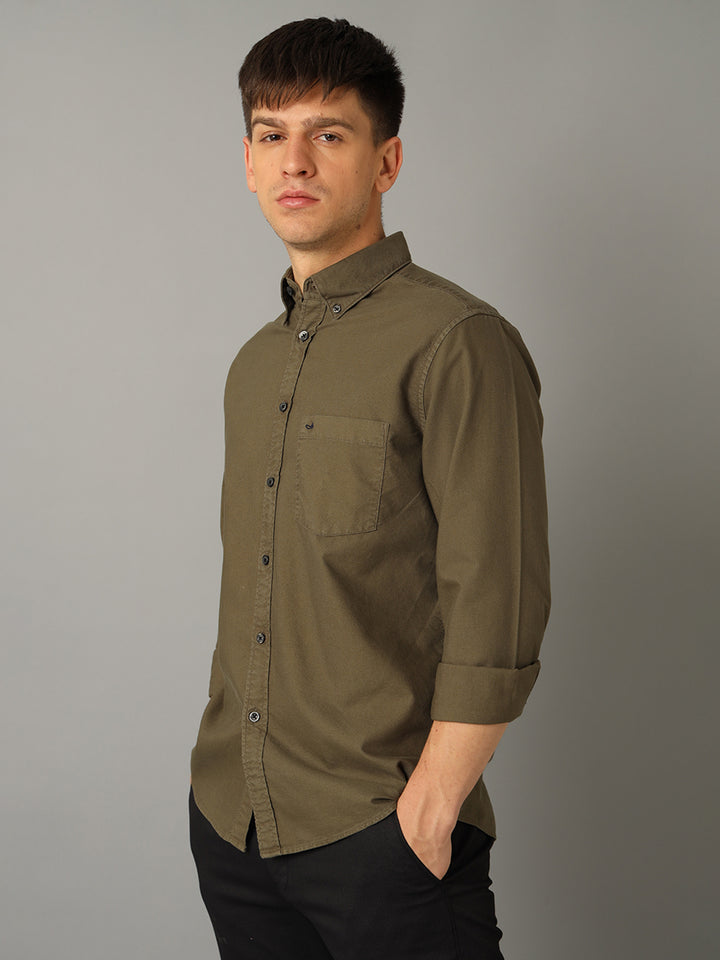 Aldeno Men Solid Casual Olive Green Shirt