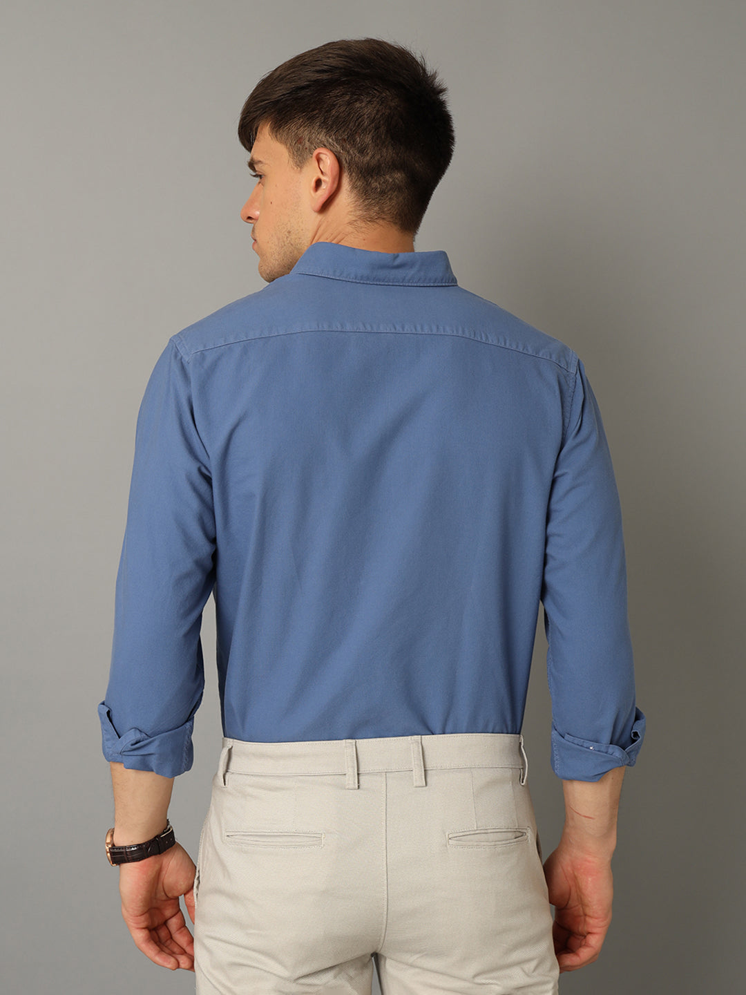 Aldeno Men Solid Formal Blue Shirt