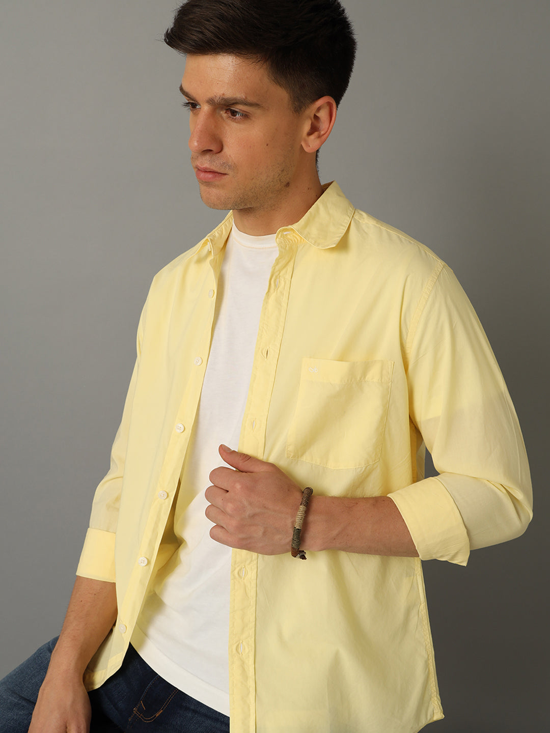 Aldeno Men Solid Casual Yellow Shirt