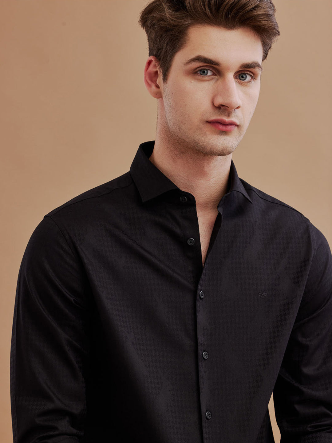 Aldeno Mens Regular Fit Textured Black Formal Cotton Shirt (FIOR)