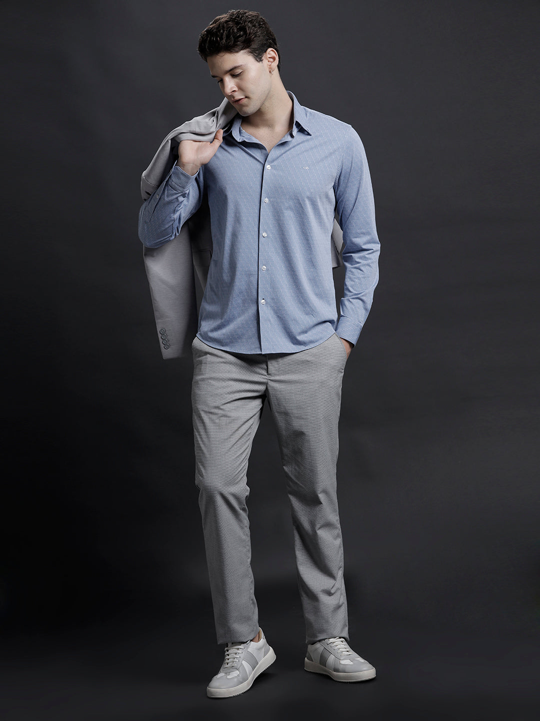 Aldeno Mens Regular Fit Textured Blue Casual Cotton Blend Shirt (KAHAN)
